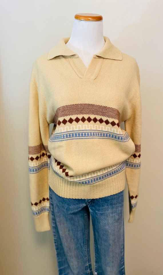 Vintage 1970’s Sweater, Pullover, Cream with Blue/