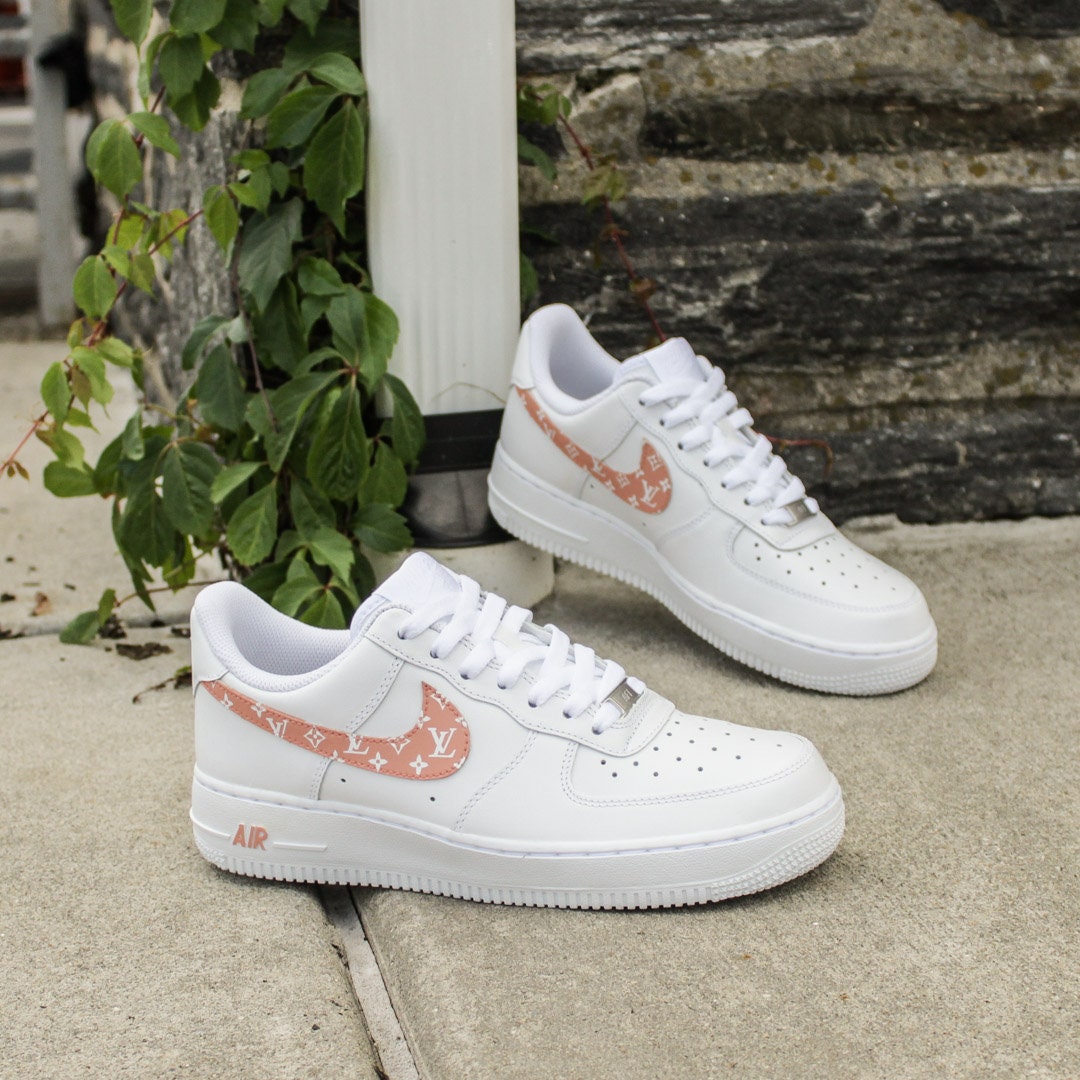 NEW Women's Nike Air Force 1 Louis Vuitton Monogram 