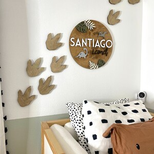 Wall Art | Dinosaur Nursery| round name sign | dinosaur name sign | baby name sign | boy nursery name | Boy name sign image 5