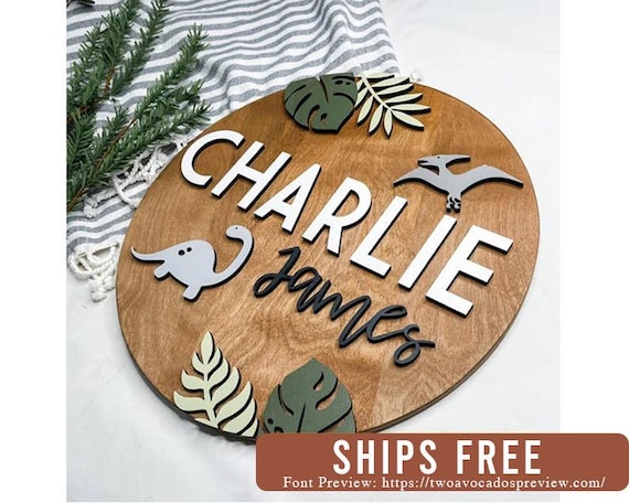 Wall Art | Dinosaur Nursery| round name sign | dinosaur name sign | baby name sign | boy nursery name | Boy name sign