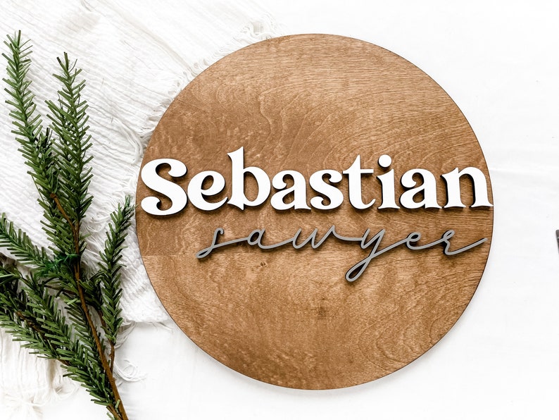 Nursery name sign, above crib sign, round name sign, custom name sign, boy name sign, boy nursery sign, nursery decor, baby name sign immagine 8