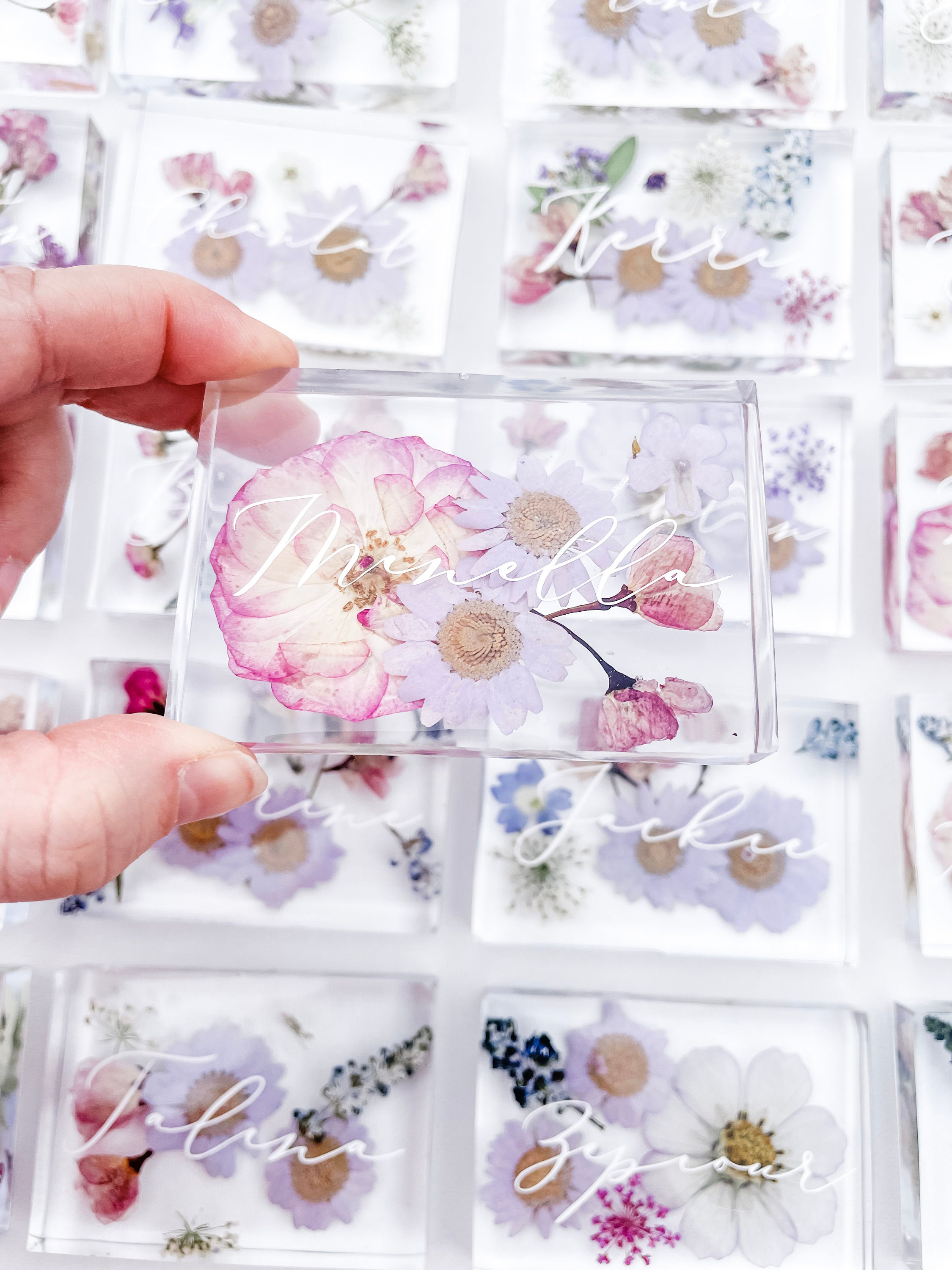 Pressed Flower Place Card/Favor/Wedding Placecards/Floral Resin/Wedding Favors/Seating Cards/Resin Place Card/Wedding Keepsake