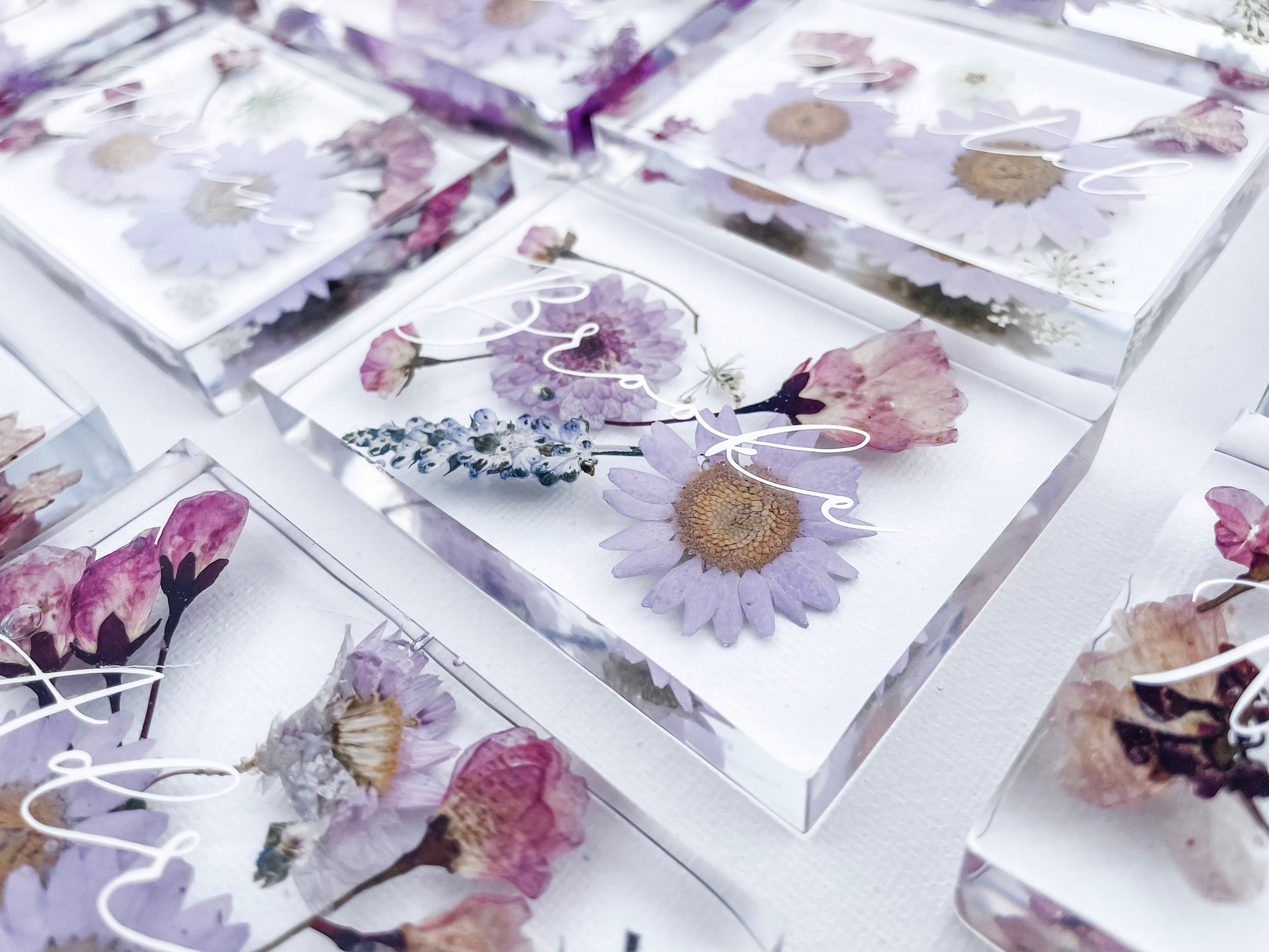 Pressed Flower Place Card/Favor/Wedding Placecards/Floral Resin/Wedding Favors/Seating Cards/Resin Place Card/Wedding Keepsake