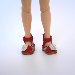 To order: Leather Blythe/Pullip/Licca high heel shoes, different colors to choose, Shoes for doll, Doll accessories, Doll sandals