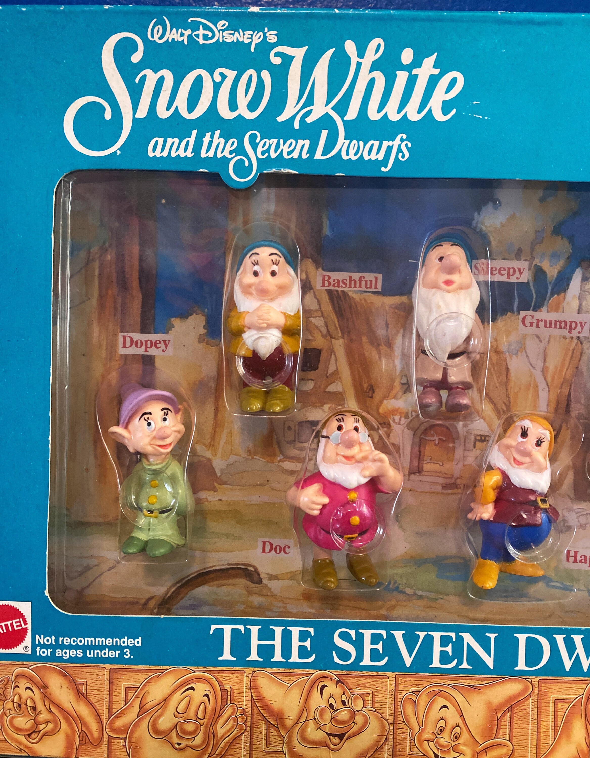 Disney Doorables Disney Snow White and the Seven Dwarfs 85 Years Dopey –  shophobbymall