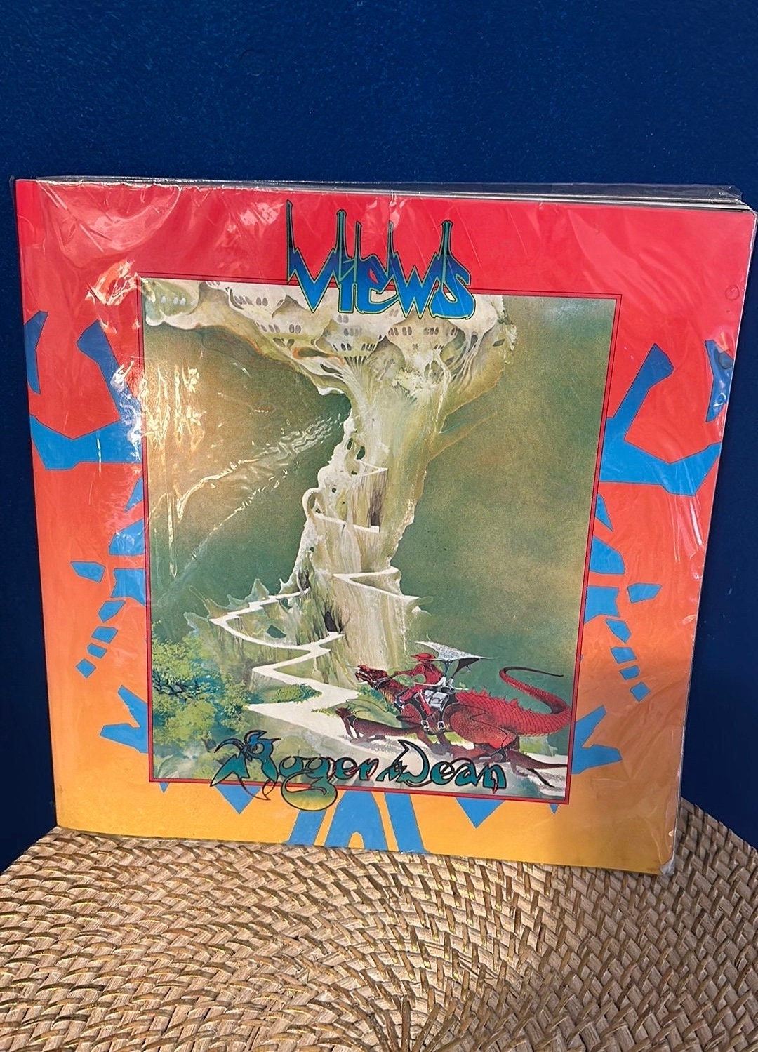 アート・デザイン・音楽 Roger Dean Views Roger Dean - Views - YouTube