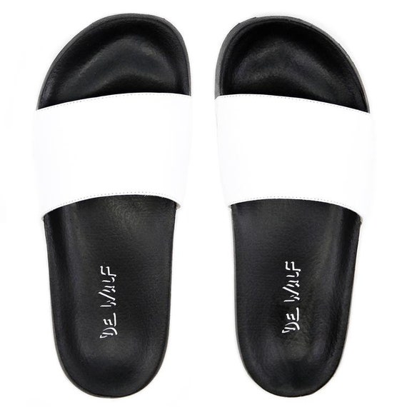comfortable black slides