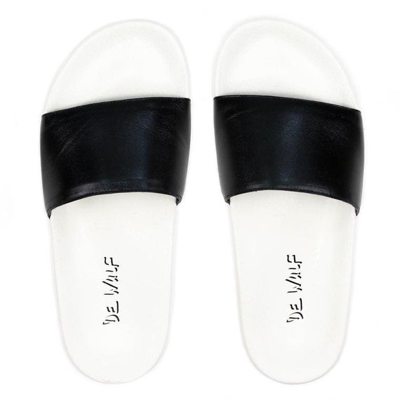 comfortable black slides