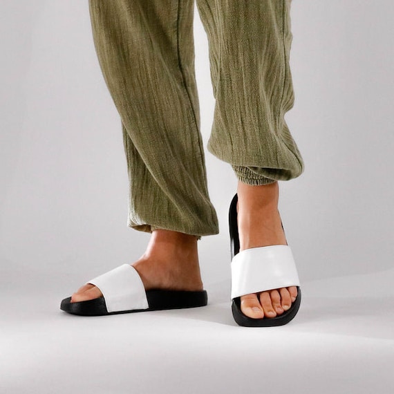 brown designer slides