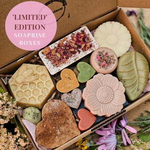 Handmade Soap Gift Box for Friend Gift Eco-friendly Gift for Christmas Gift for Self care Gift for Special Occasion Gift for Surprise Gift