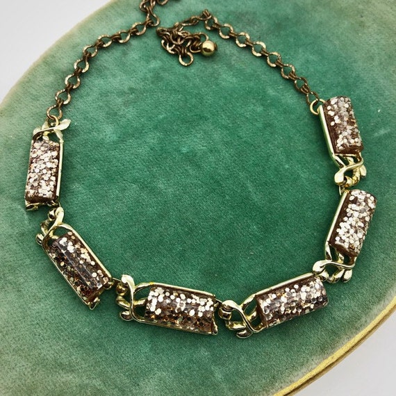 1960s Confetti Lucite Gold Glitter Choker Necklace - image 2