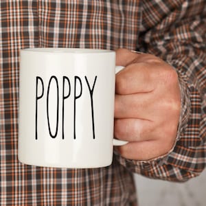 Poppy Coffee Mug / Gift for Papa Poppop Grandpa from Granddaughter Grandson / Christmas Birthday Father&#39;s Day Gift / Pregnancy Reveal