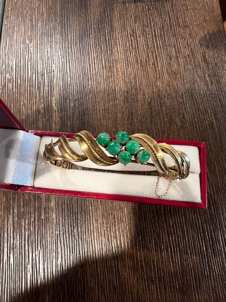 Vintage 14k gold and jade bangle bracelet. image 3