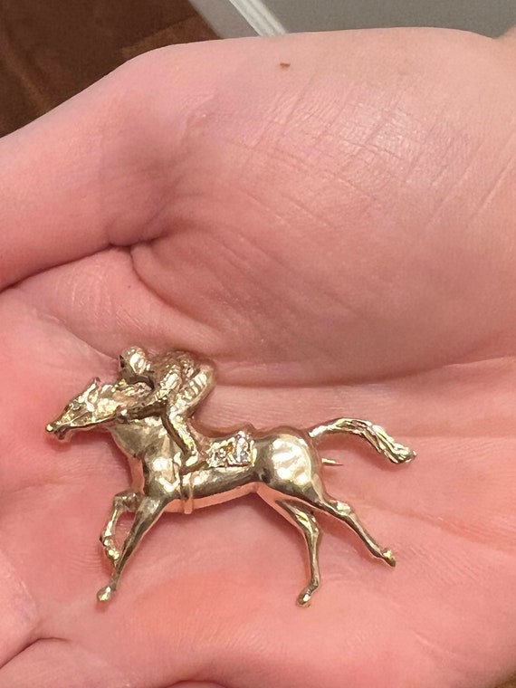 Vintage 14k gold Race horse and Jockey Equestrian 