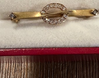 Victorian 14k and rose cut diamond bar pin