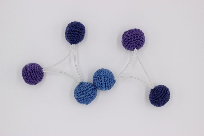 Hair ties pom pom balls Hair scrunchies Hair bobble set of 2 crochet Ponytail balls Toddler hair ties kids hair Hair Accessory for Girls