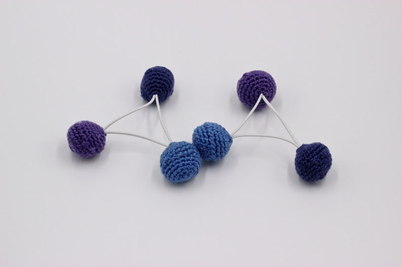 Hair ties pom pom balls Hair scrunchies Hair bobble set of 2 crochet Ponytail balls Toddler hair ties kids hair Hair Accessory for Girls