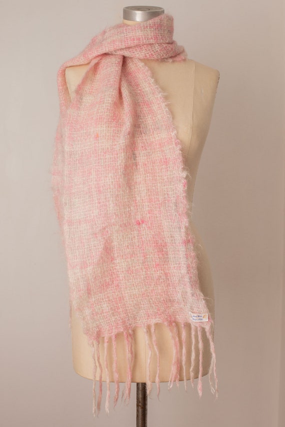 vintage 1970s pink mohair wool scarf | fuzzy | han