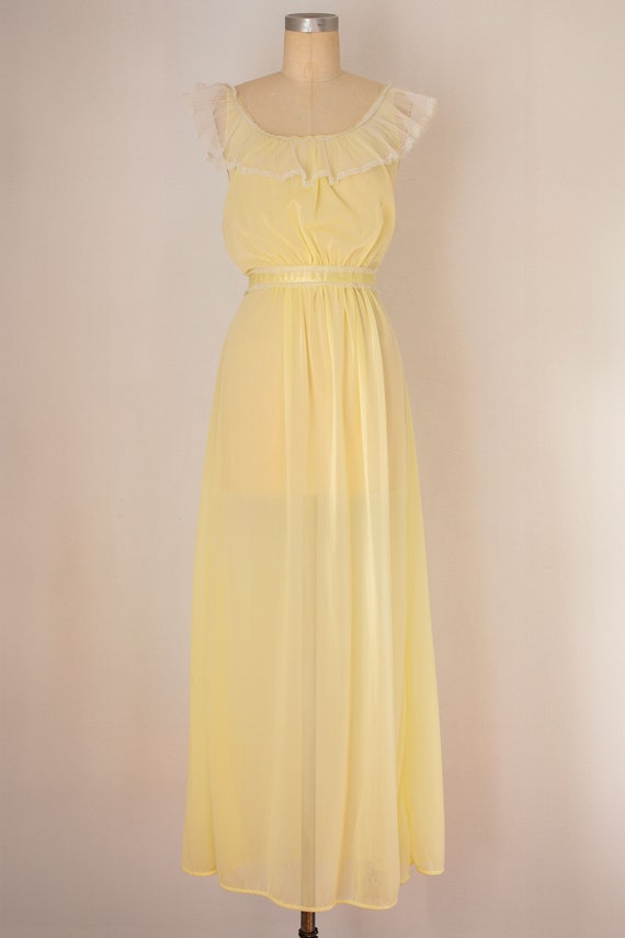 vintage 1950s yellow chiffon night gown | cold sho
