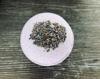 Simply Lavender Bath Bomb with Jojoba Oil, Shea Butter and Epsom Salt / Bath Bomb / SLS Free