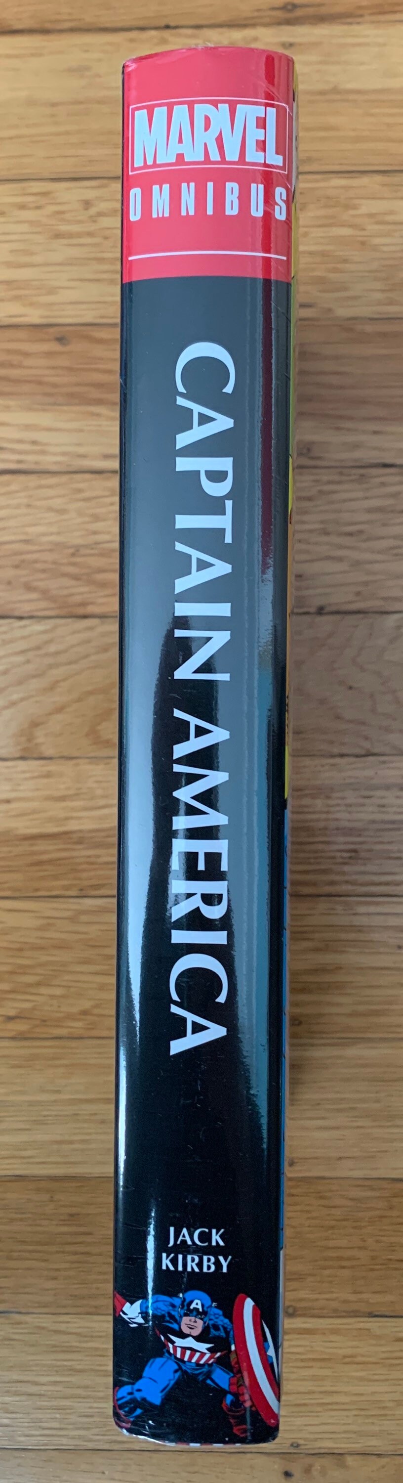 再値下げ❗️アベンジャーズ omnibus vol.1&2 ハードカバー　アメコミ 再値下げ❗️アベンジャーズ omnibus vol.1&2 ハードカバー アメコミ
