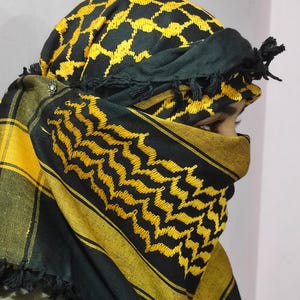 Schwarz und Gelb Palästina Keffiyeh Kufiya Schal (48*48) - Free Palästina Traditioneller Shemagh mit Quasten Arafat Hatta Arabischer Stil