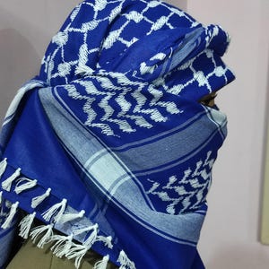 HIRBAWI パレスチナ製 Kufiya クーフィーヤ クフィーヤ 刺繍 レバノンから伝統カラーのカフィーヤが届きました。まだシールが
