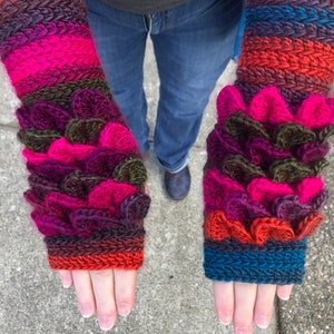 Pink Autumn Dragonscale Gloves