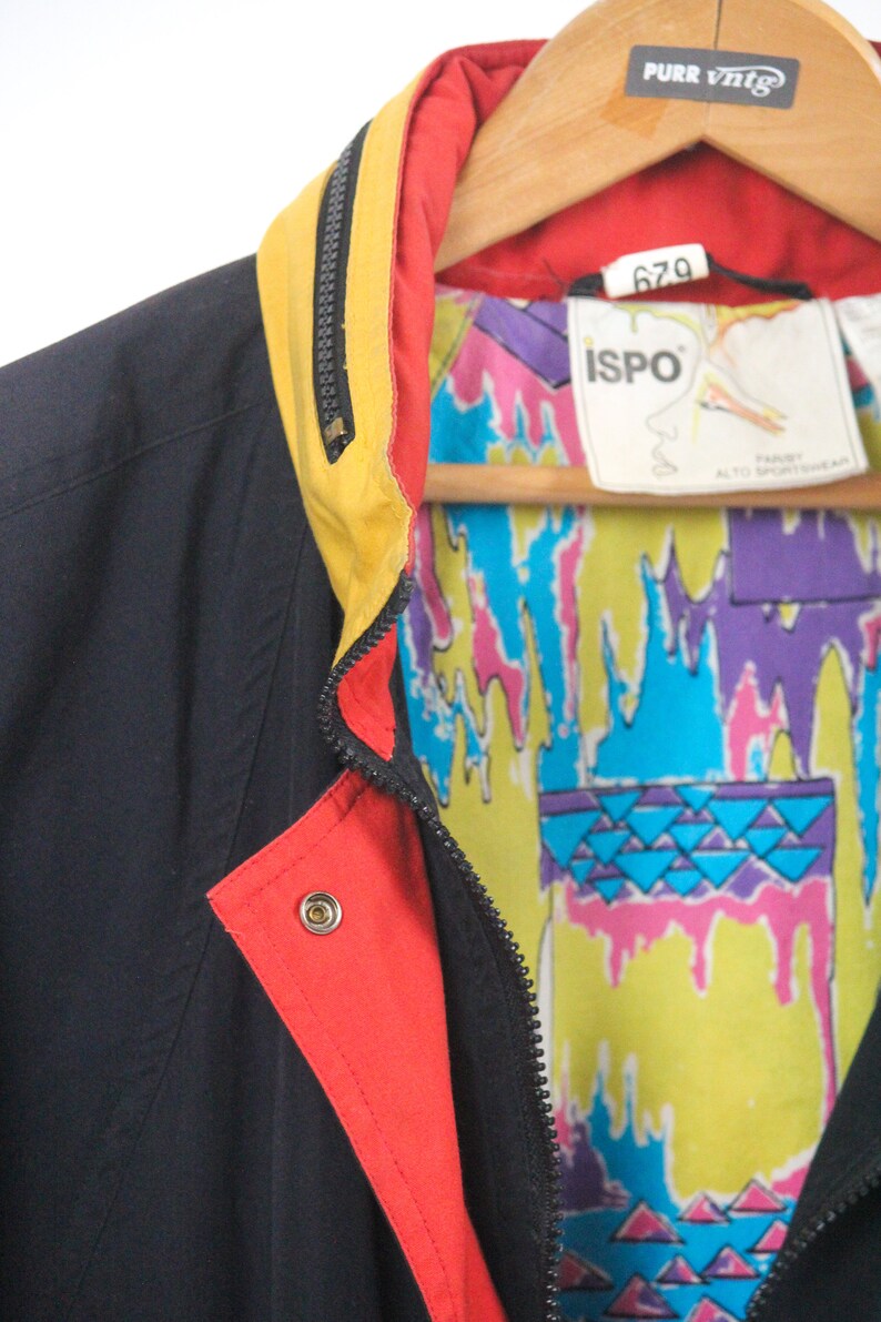 VNTG 90s Black Jacket with yellow and red accents Manteau vintage noir ann\u00e9es 90