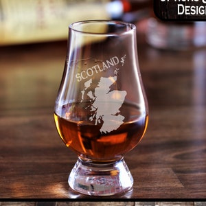 Scotland Glencairn Glass / Engraved Glencairn Whiskey Glasses / Scotch Glasses /Bourbon Glass / Map of Scotland / Scotch Whisky