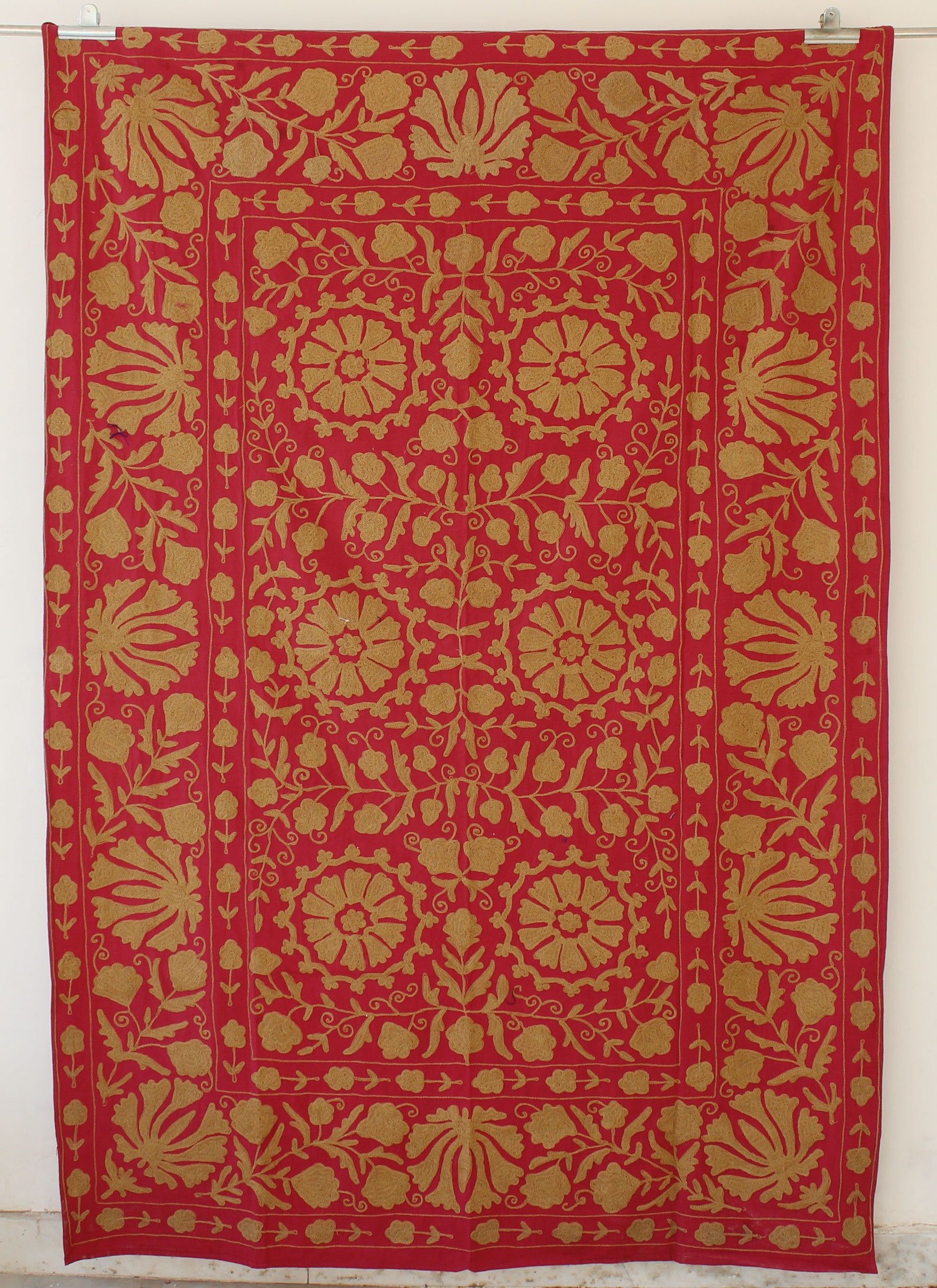 Uzbek Suzani Wall Hanging Embroidered Wall Decorative Tapestry Etsy