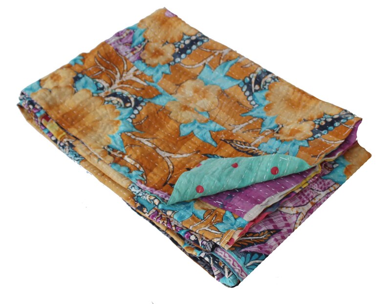 Indian Kantha Blanket Handmade Reversible Kantha Throw Cotton Sari Kantha Bedspread Bohemian Bed Cover Vintage Cotton Kantha Quilt