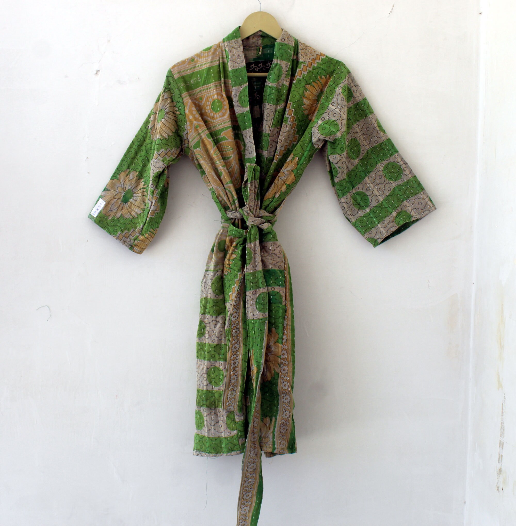 Kantha Quilt Robe Gudri Jacket Patchwork Cottn Robe Floral Etsy