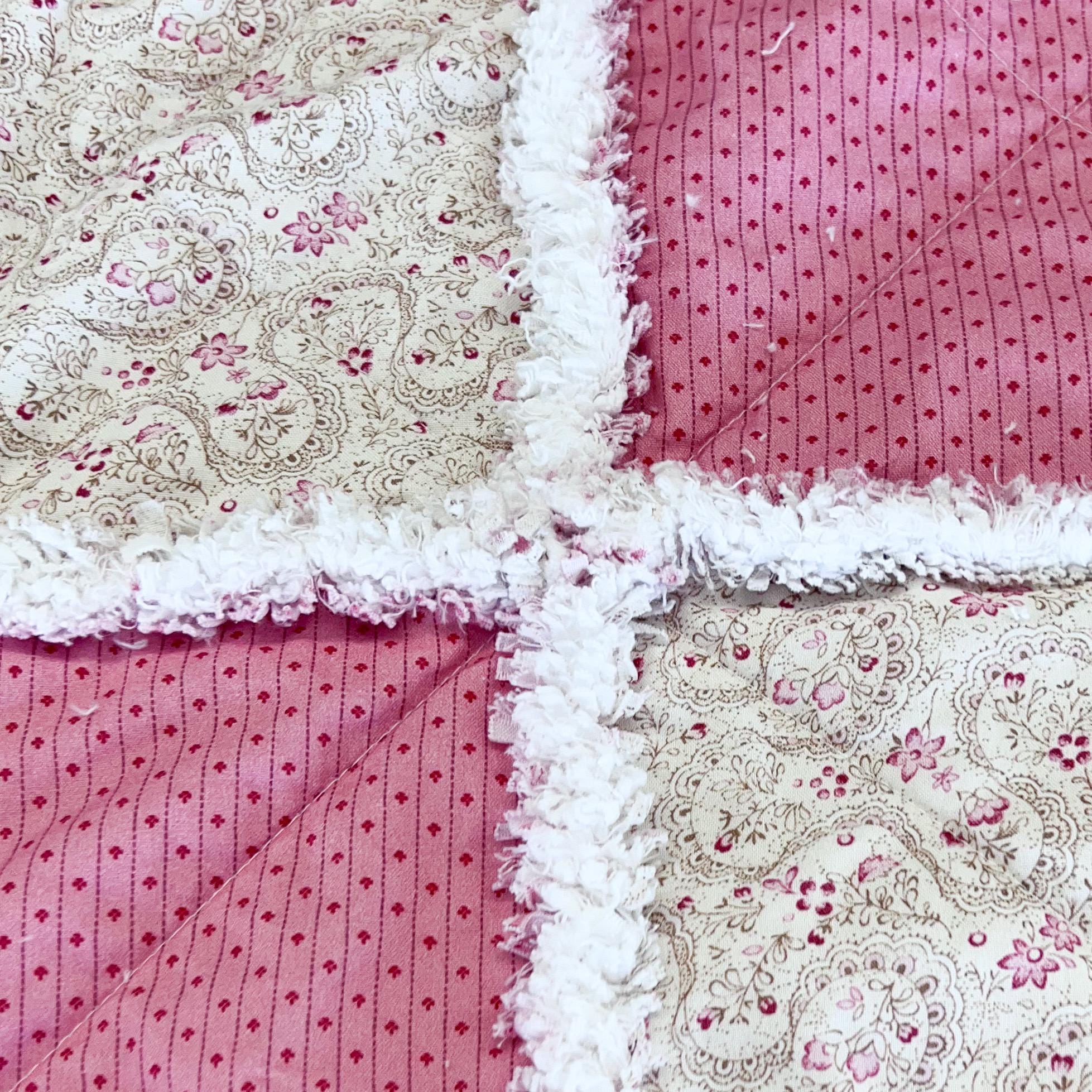 Queen Size Pink Floral Rag Quilt - Romantic Vintage Style - Etsy