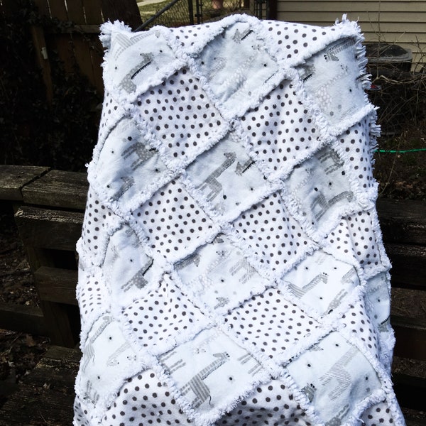 grey giraffe polka dot rag quilt gender neutral baby shower gift newborn gift baby blanket