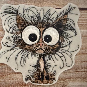 Mongrel Cat Patch, Cartoon Cat Badge, Silly Cat Patch, Embroidered decoration, iron-on patch, sew on patch