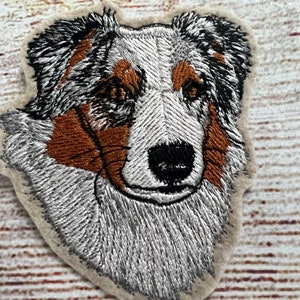 Australian Shepherd Patch, Dog Patch, Pet Patch, Small Patch, Embroidered decoration, patch for clothes, iron-on patch, sew on patch