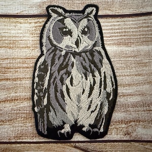 Owl Patch, Wildlife Patch, 5” x 3.25”, Forest Bird patch, Embroidered Patch Embellishment, clothes accessory, sew on patch, iron on patch
