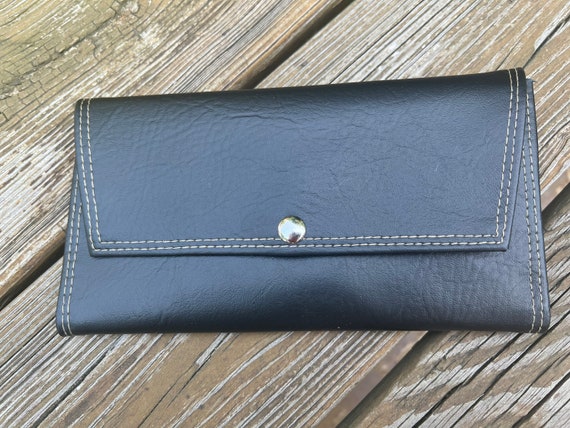 Women's Designer Wallets & Card Cases