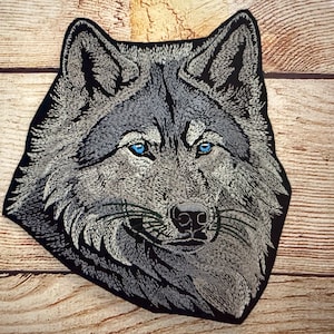 Wolf Animal Patch, Wildlife Badge, Large patch, Embroidered Patch Embellishment, clothes accessory, sew on patch, iron on patch