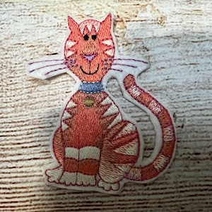 Cat Patch, Fancy Cat Patch, Small Patch, Embroidered decoration, iron-on patch, sew on patch