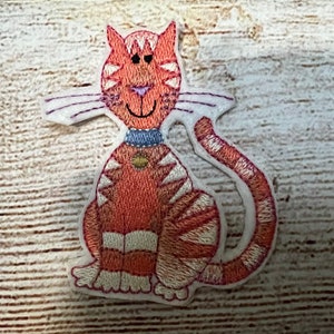 Cat Patch, Happy Cat Kitten Patch, Embroidered Patch Embellishment, clothes accessory, sew on patch, iron on patch