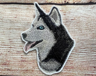 Écusson chien husky sibérien, insigne pour animal de compagnie, petit écusson, embellissement d'écusson brodé, accessoire de vêtement, écusson à coudre, écusson à repasser