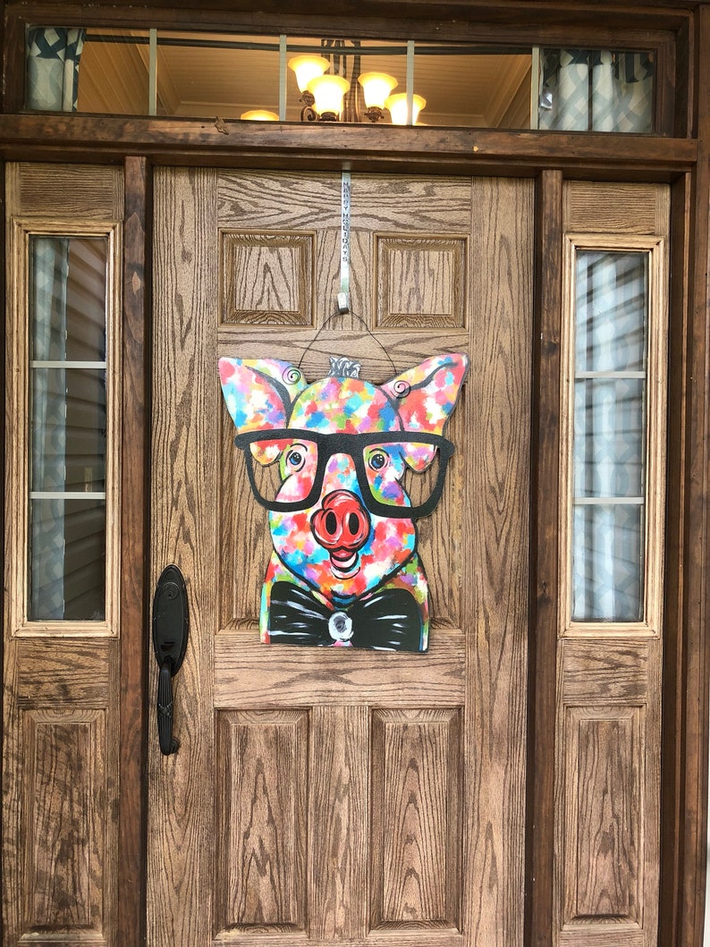 Farmhouse Pig with Glasses Summer Door Hanger