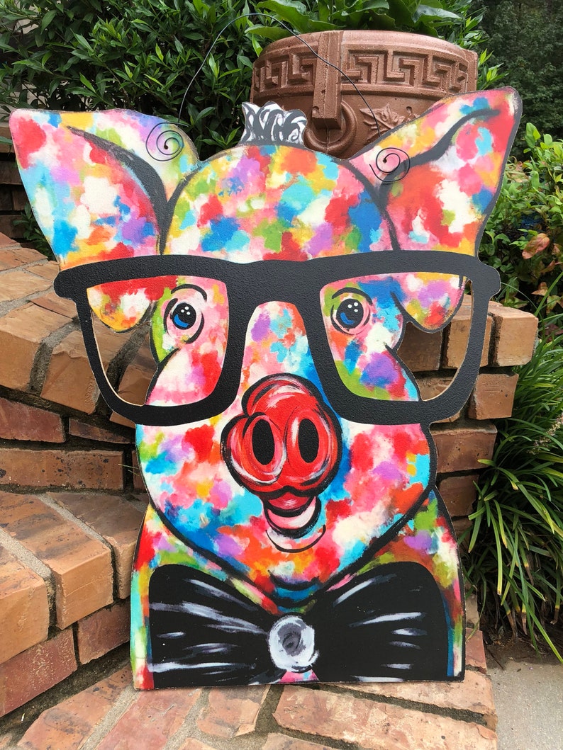 Farmhouse Pig with Glasses Summer Door Hanger