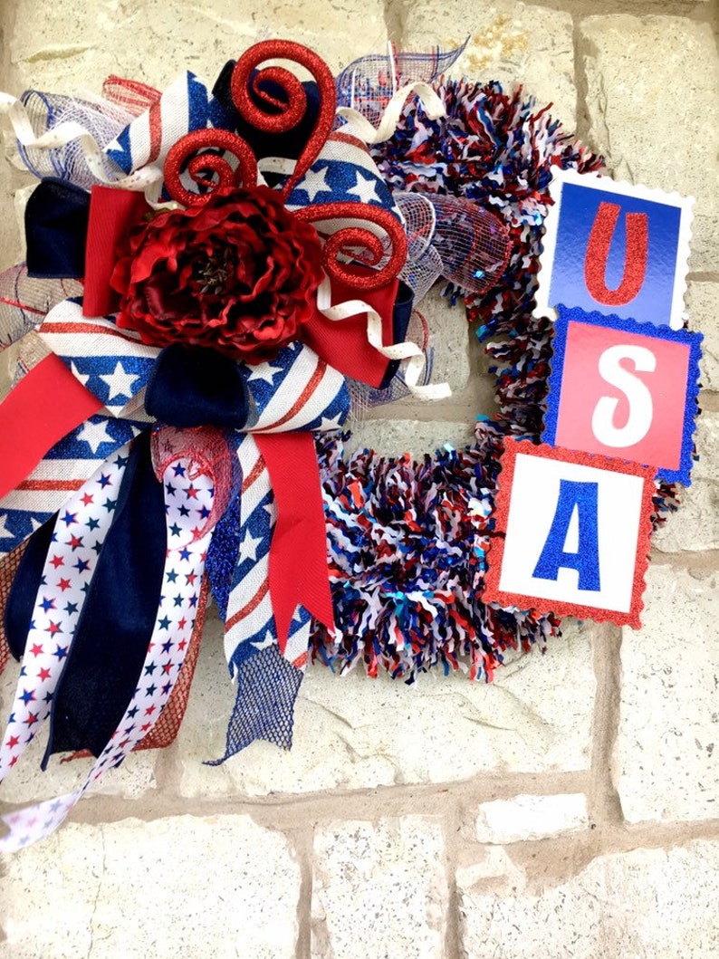 USA Fourth of July Firework Wreath
