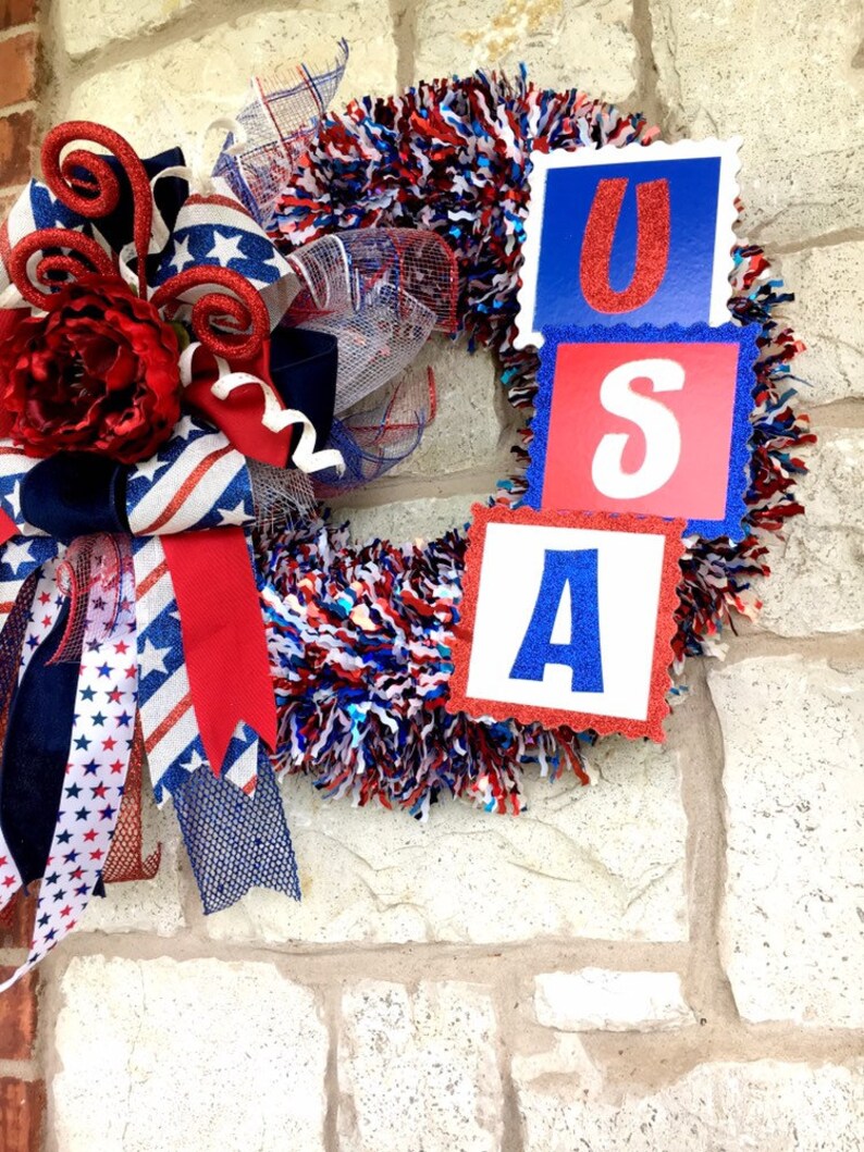 USA Fourth of July Firework Wreath