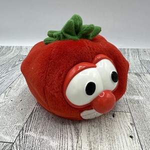 Vintage Gund Veggie Tales Bob The Tomato Plush Bean Bag Red Plastic Eyes Nose 4"