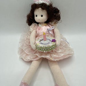 Green Tree Collection Happy Birthday Princess Collectible Musical Animated 6&quot;