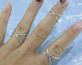 Sterling Silver Fingernail Ring / Silver X Ring / Criss Cross Ring / Midi Silver Ring / Simple Silver Ring / Stacking Boho Ring / Nail Ring